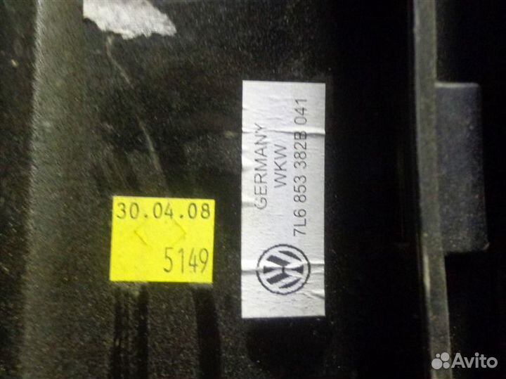 Стекло кузовное форточка заднее правое Volkswagen