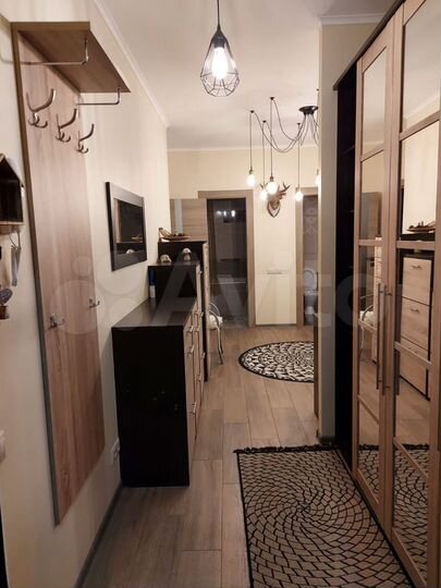 2-к. квартира, 72 м², 6/17 эт.