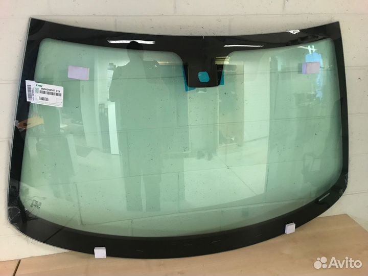 Лобовое стекло Пежо 406