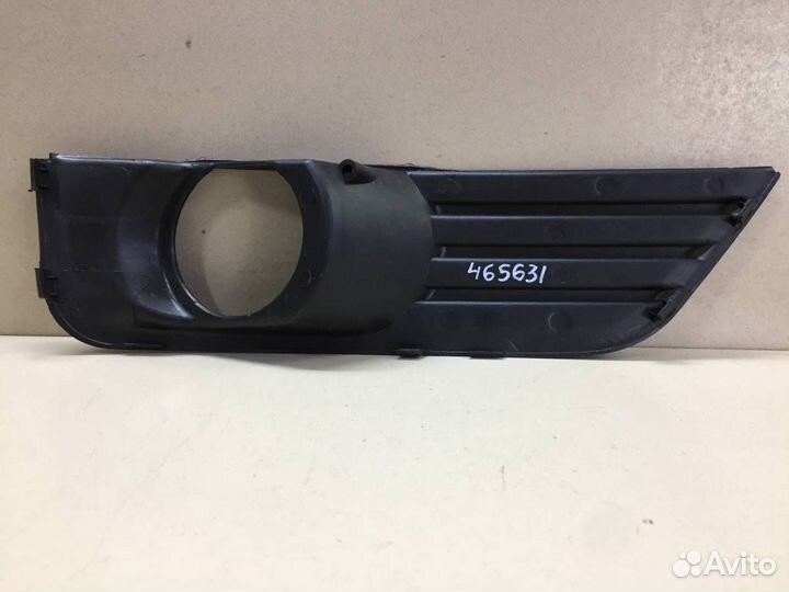 Рамка противотуманной фары левой Ford Focus 2 DA 2