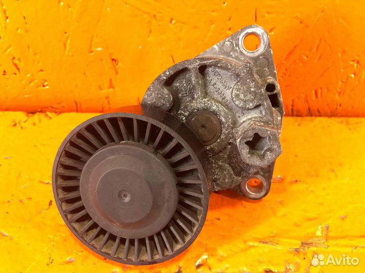 Натяжитель Hyundai 2003 Terracan