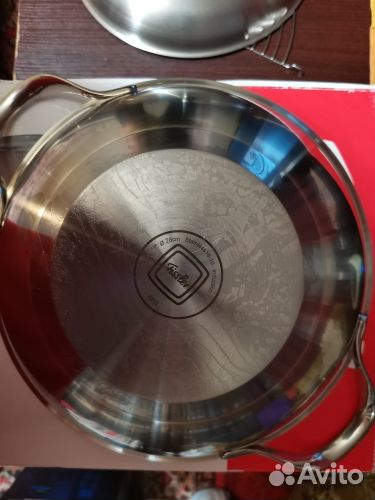 Новая сковорода-вок Fissler