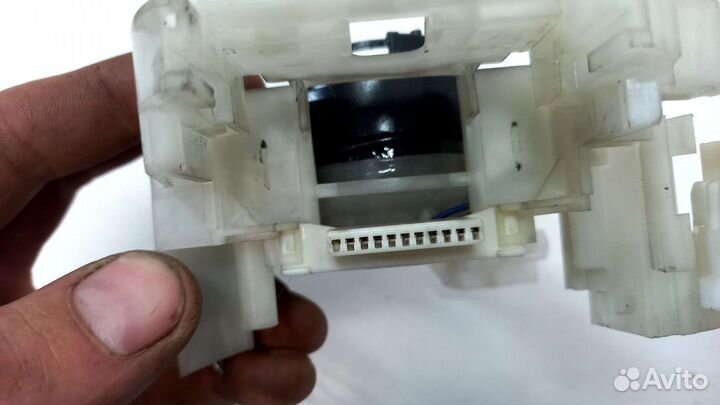 Кронштейн подрулевой Mitsubishi Lancer X