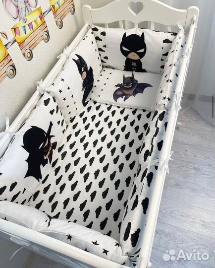 Бортики в кроватку+подушка