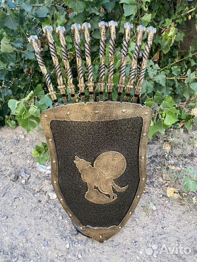 Подставка под шампуры в мангальную зону