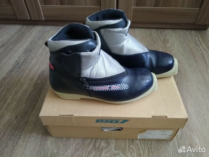 Лыжные ботинки 40 размер. Сombi, SNS