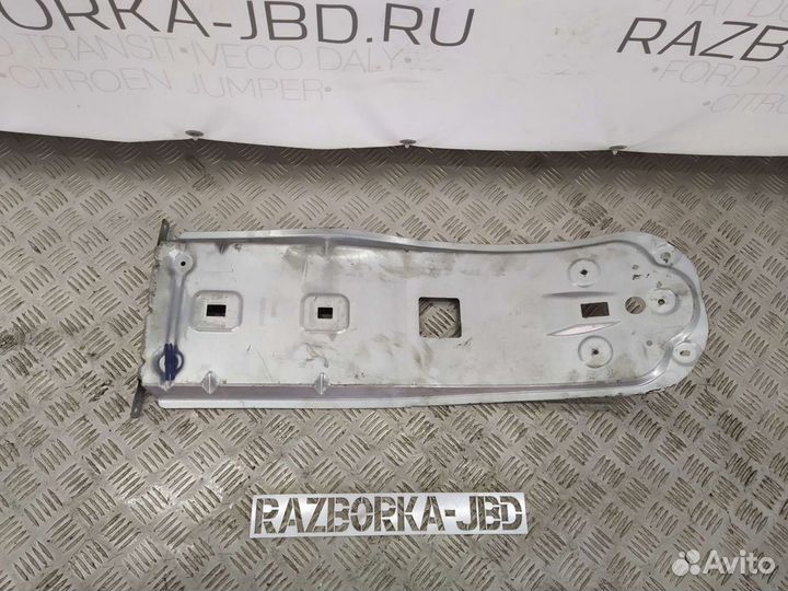 Кронштейн верхней полки Рено Мастер 3