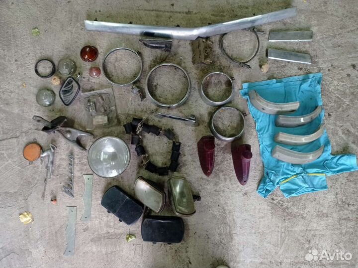 Запчасти для Волги и других и решетка нива урбан