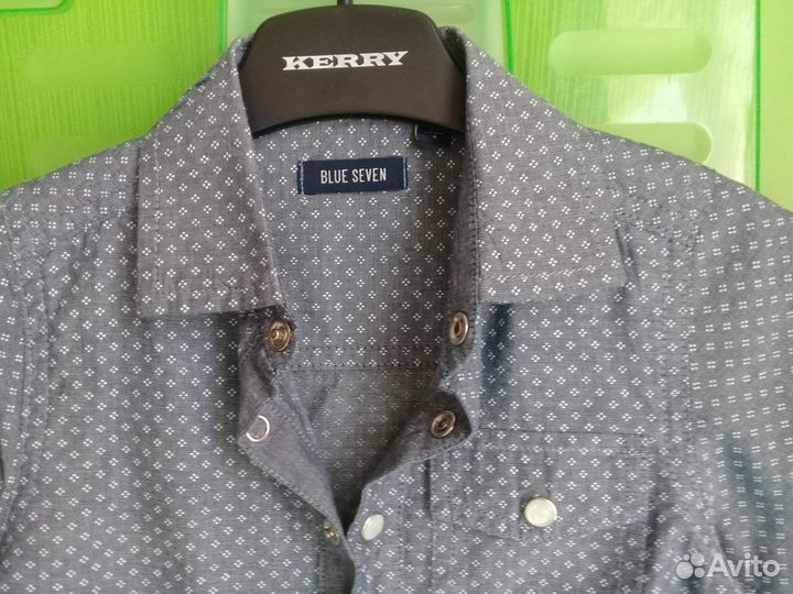 Рубашка 98 разм с коротким рукавом