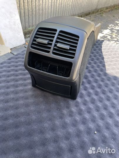 Подлокотник mercedes w211