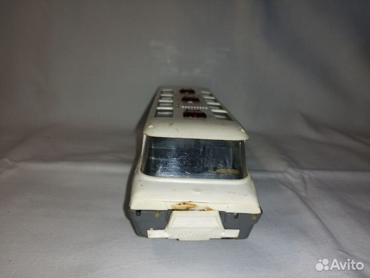 Автобус производство завода салютзил-118 юность