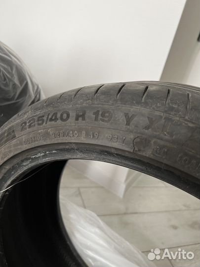 Continental ContiSportContact 5 225/40 R19 и 255/40 R19 93Y
