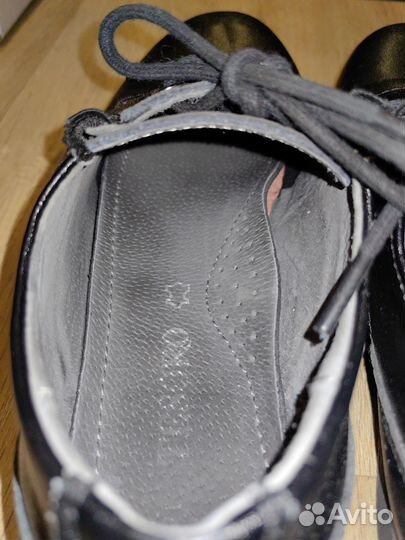 Школьные туфли 36 размер