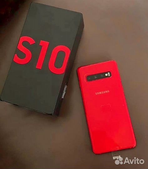 Samsung Galaxy S10, 8/128 ГБ