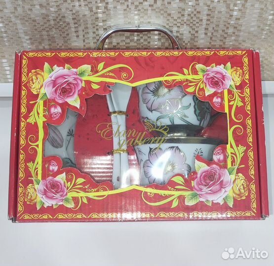 Подарочный чайный сервиз