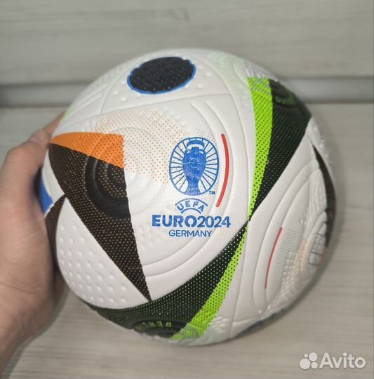 Футбольный мяч Adidas euro 2024 Germany