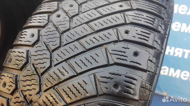 Continental ContiIceContact 215/60 R16