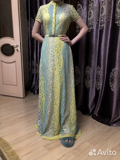 Вечернее платье