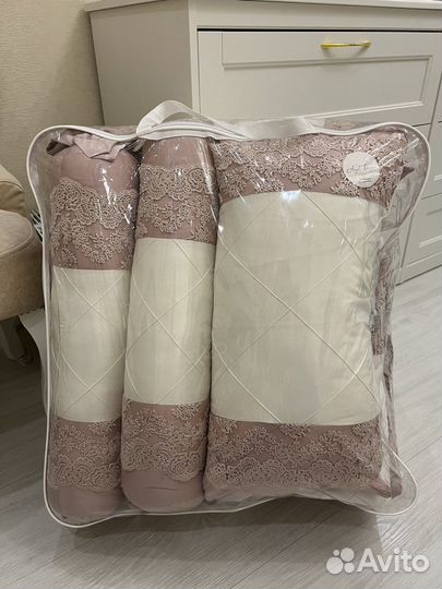 Комплект постельного белья в детскую кроватку