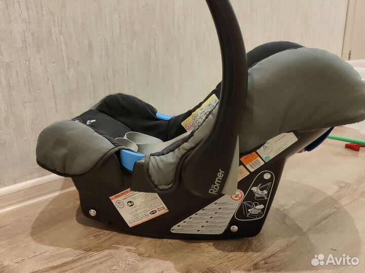 Автолюлька /автокресло britax romer baby safe