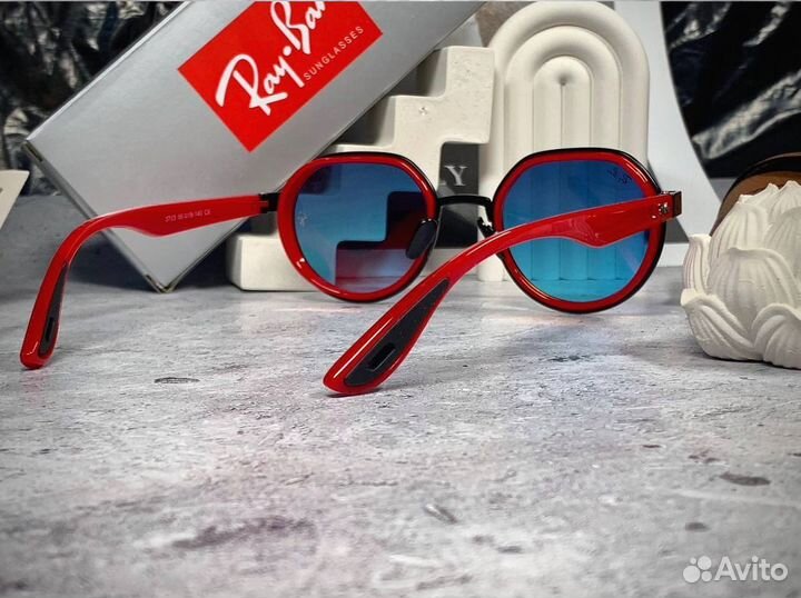 Очки Ray Ban Ferrari красный