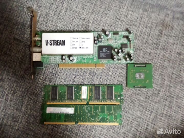 Продаю видеокарту. 2 оперативки и процессор