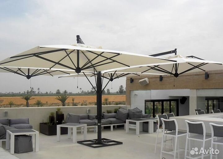 Зонт на центральной опоре для кафе 5х5 м