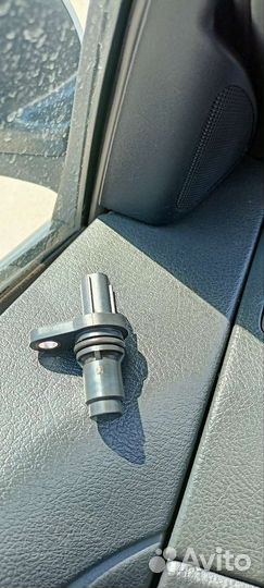 Датчик распредвала corolla 150