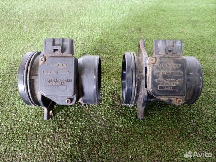 Датчик массового расхода воздуха Ford Focus 1