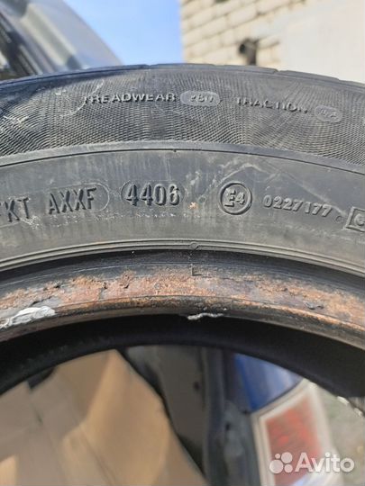 Continental ContiPremiumContact 2 215/60 R17