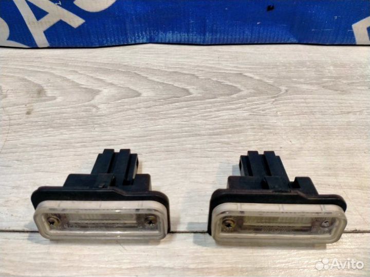 Подсветка заднего номера Mercedes-Benz 211.054 E