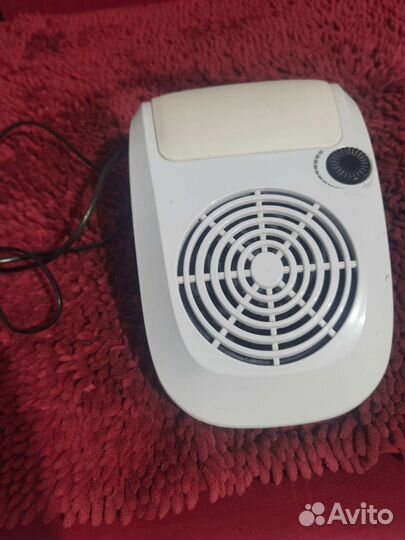 Продам пылесос для маникюра