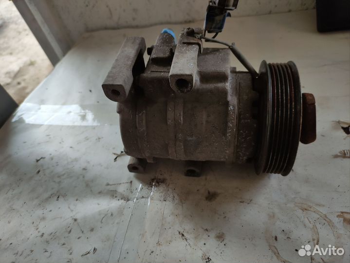 Компрессор кондиционера кия рио 3,Солярис