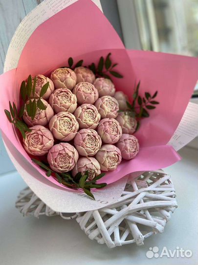 Розы цветы из шоколада