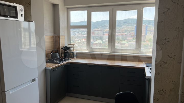 2-к. квартира, 54 м², 9/9 эт.