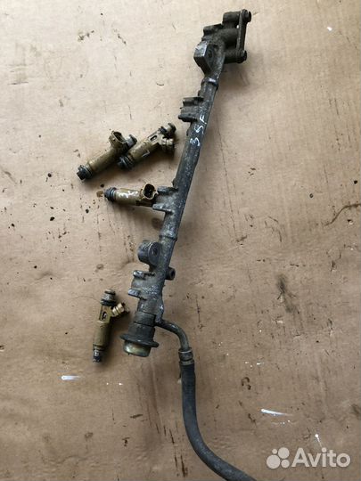 Форсунка топливная Toyota Caldina 2325074170