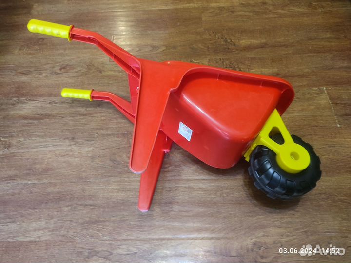 Тачка садовая детская