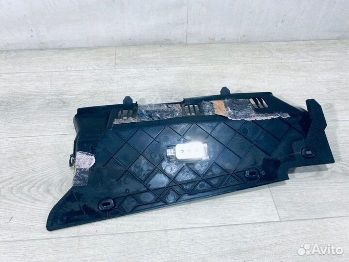 Накладка торпедо Land Rover Range Rover LM M62B44