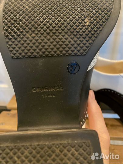 Ботинки женские 37 размер