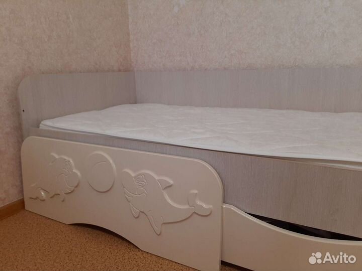 Кровать детская с матрасом, б/у