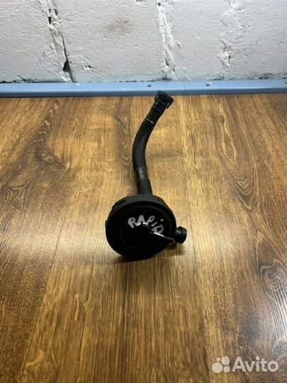 Сапун Skoda Rapid лифтбек 1.6 2015