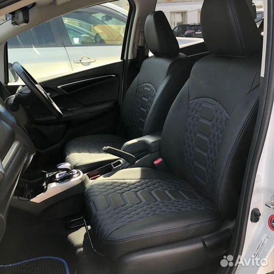 Чехлы на Honda Fit