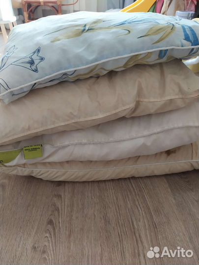 Подушки б/у