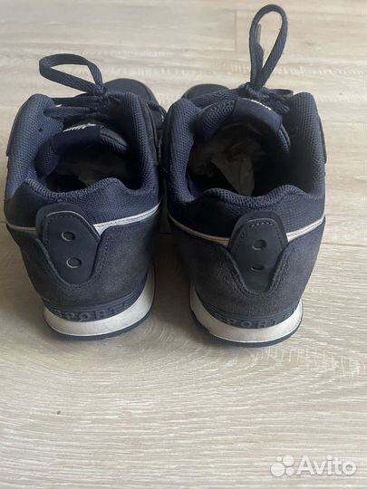 Nike md runner