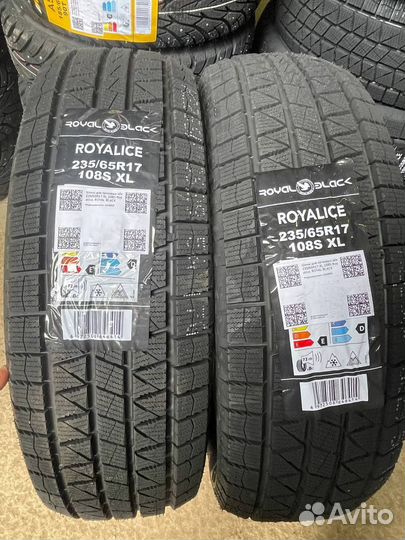 Royal Black Royal Ice 235/65 R17 112S