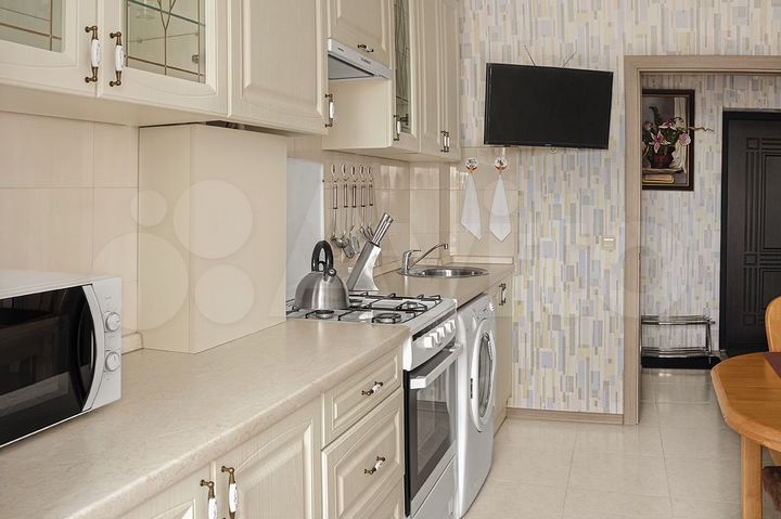 1-к. квартира, 47 м², 9/10 эт.