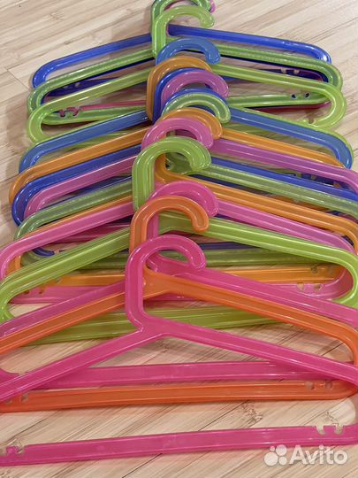 Вешалки плечики IKEA детские
