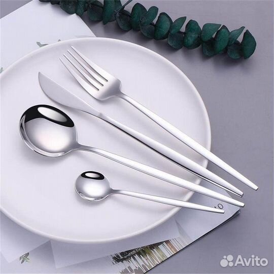 Набор столовых приборов
