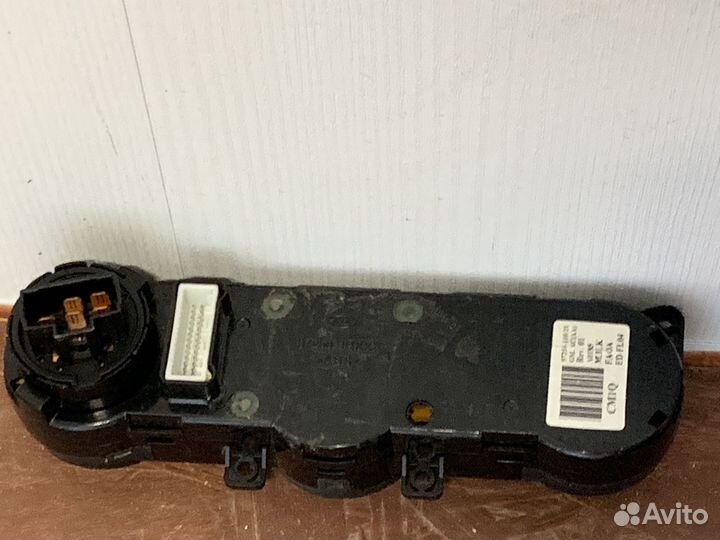 Блок управления печкой на Киа Сид