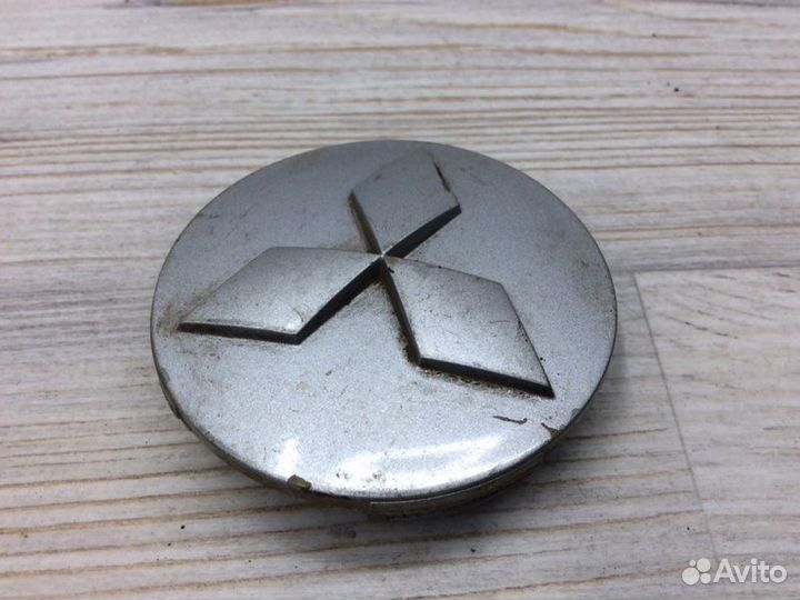 Колпачок декоративный Mitsubishi Lancer 9 CS